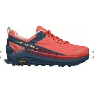 Altra Olympus 4 Trail Running Size 9 Women’s